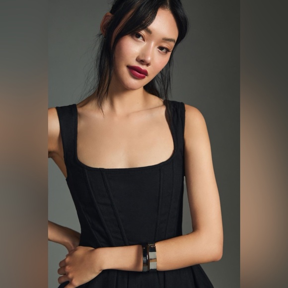 Corset Bubble Dress - Picture 5 of 14